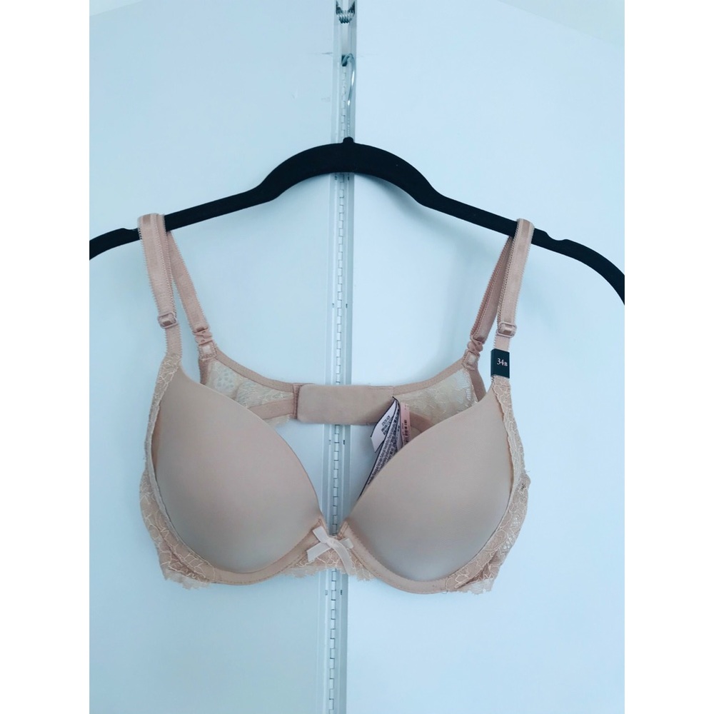 Victoria’s Secret Nude push up bra - size 34 B